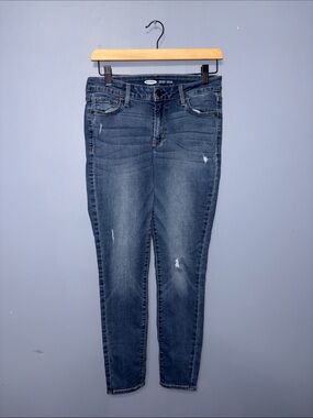 Old Navy • Distressed Jeans